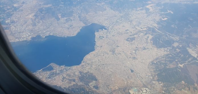 İzmir'in geniş havadan panoraması